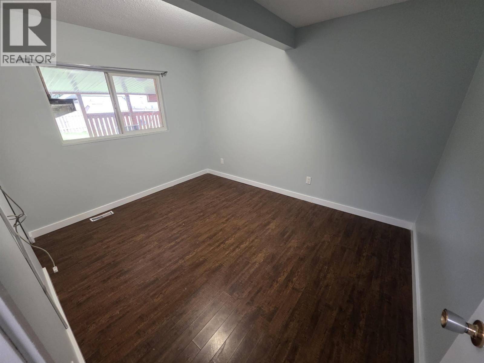 4626 Scott Avenue Property Photo 10