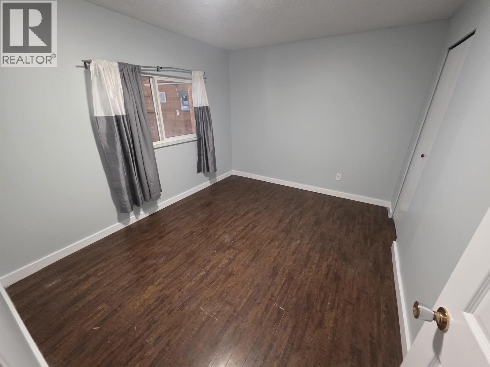 4626 Scott Avenue Property Photo 13