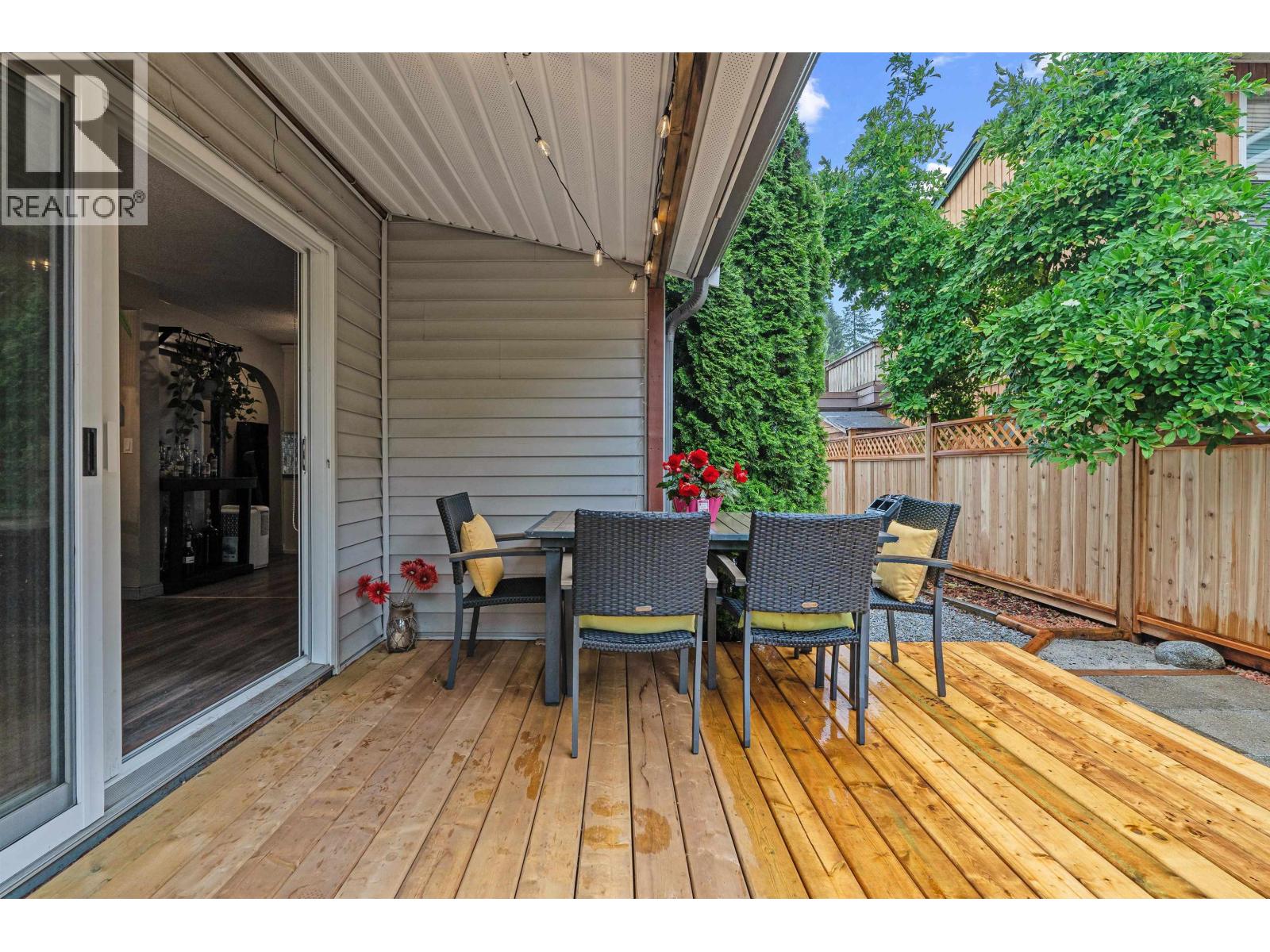 886 Pinebrook Place Property Photo 13