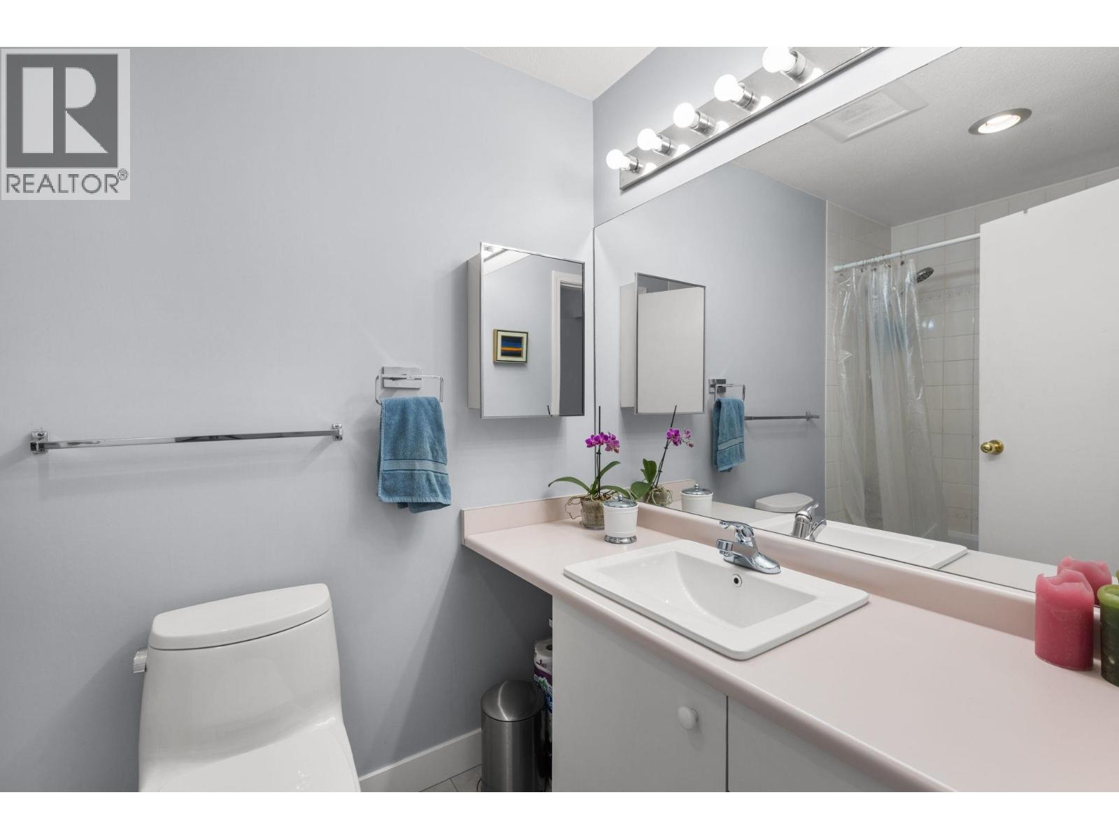407 1950 E 11th Avenue Property Photo 22
