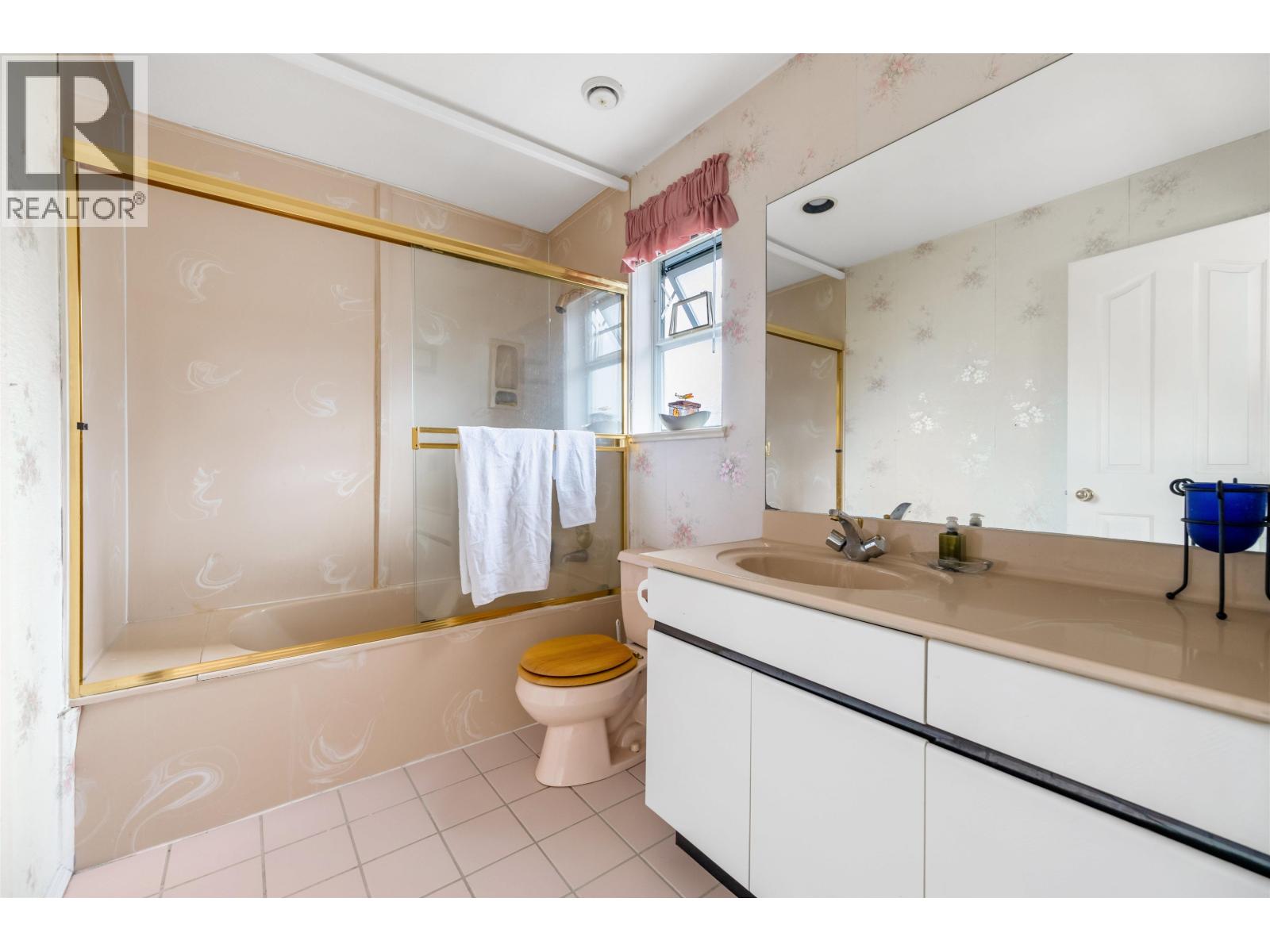 116 Ravine Drive Property Photo 28