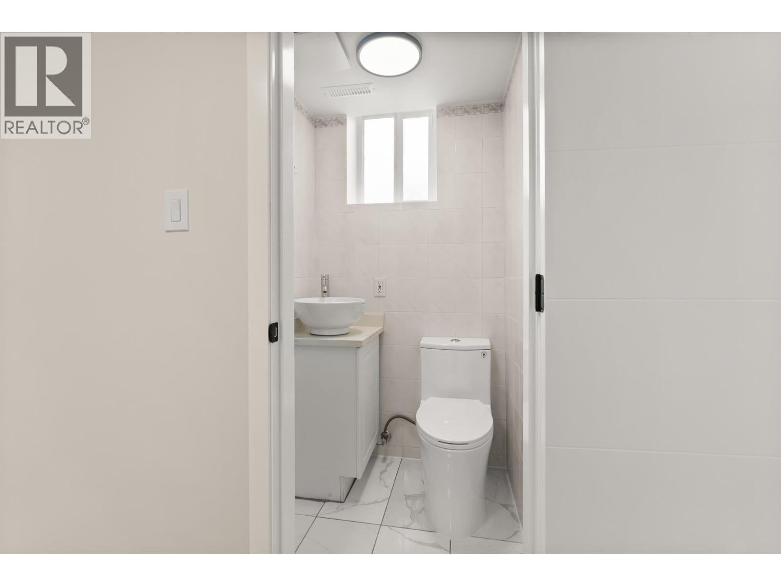 9152 Klenner Drive Property Photo 34