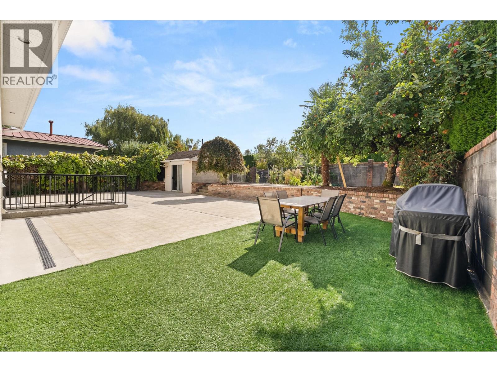 9152 Klenner Drive Property Photo 35
