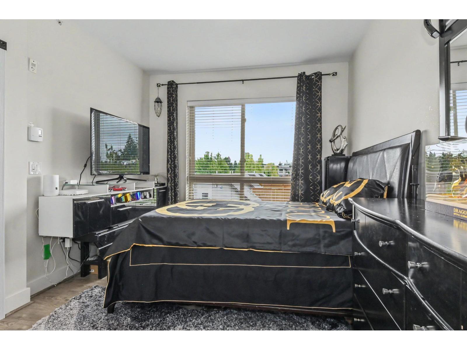 401 6688 120 Street Property Photo 12