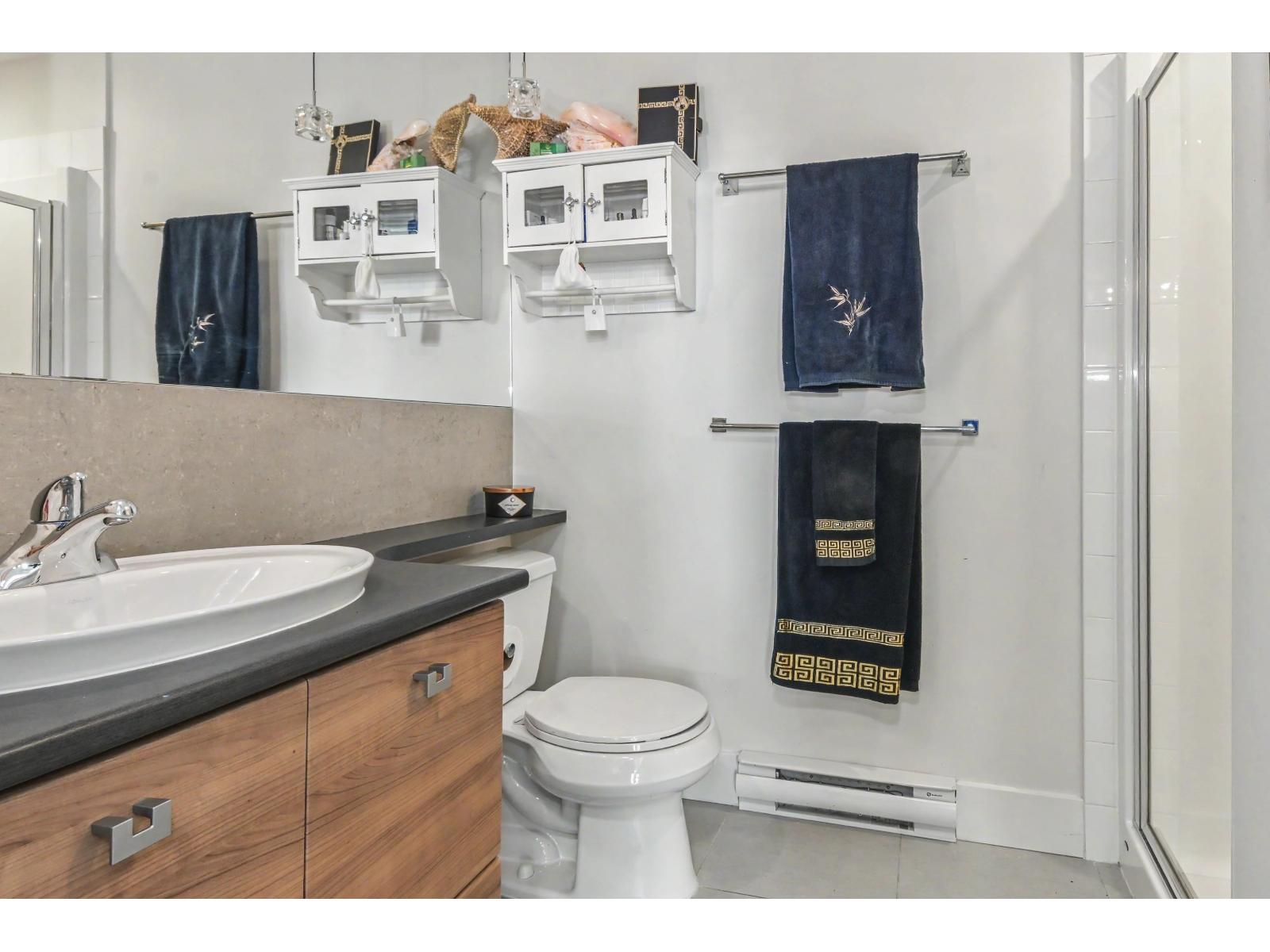 401 6688 120 Street Property Photo 17