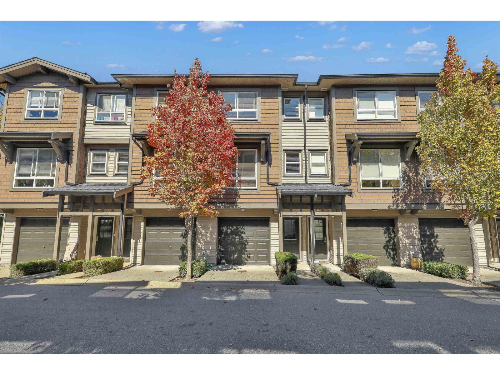 53 2729 158 Street Property Photo 26
