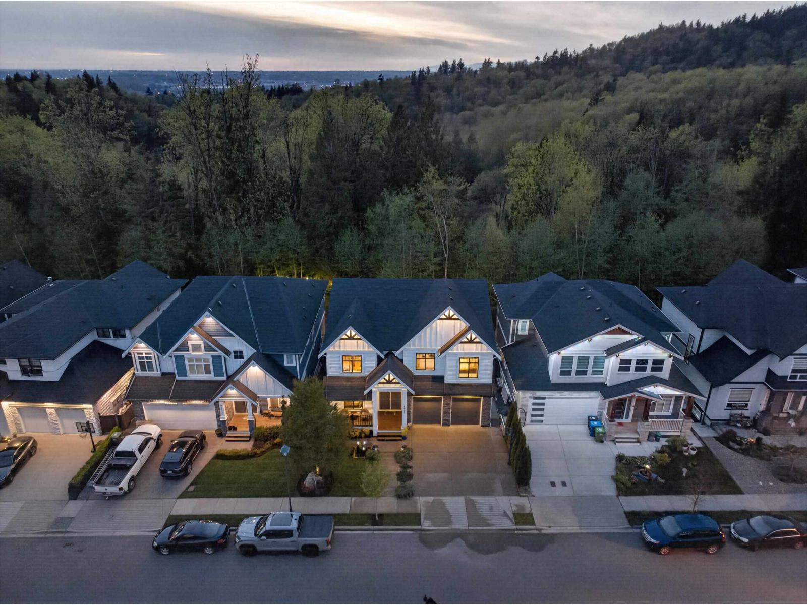 4417 Emily Carr Place Property Photo 34