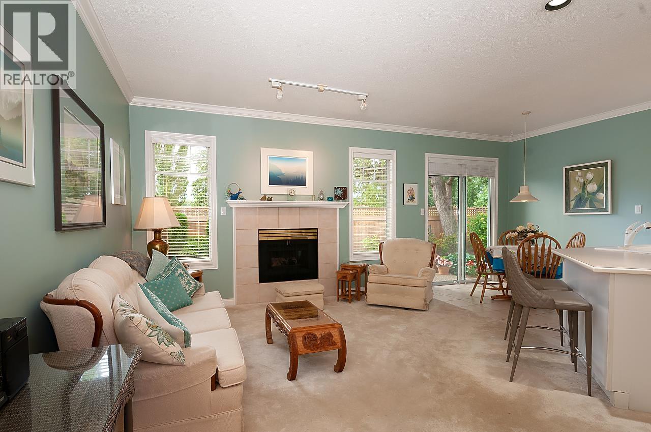 53 5531 Cornwall Drive Property Photo 9