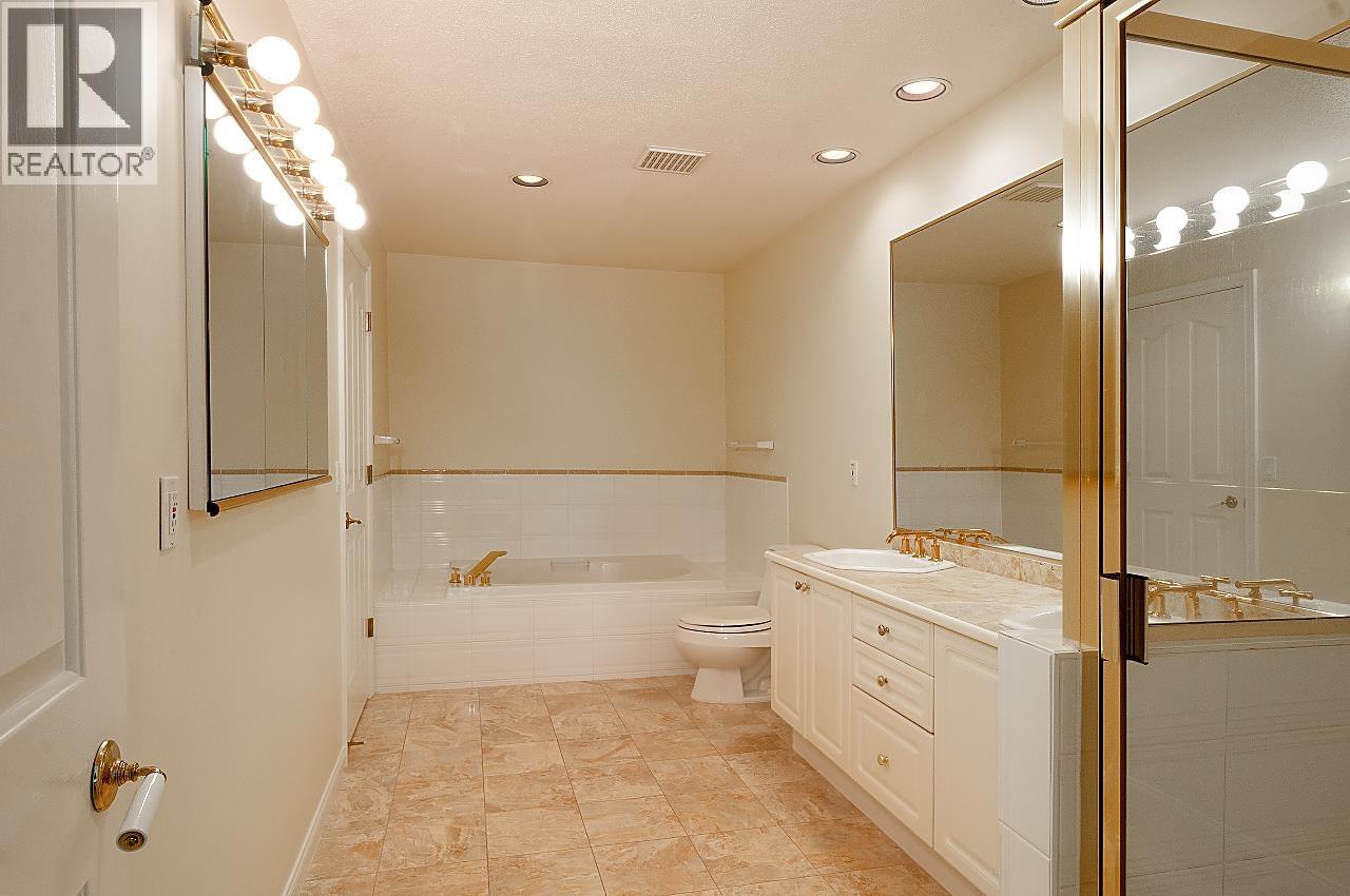 53 5531 Cornwall Drive Property Photo 19