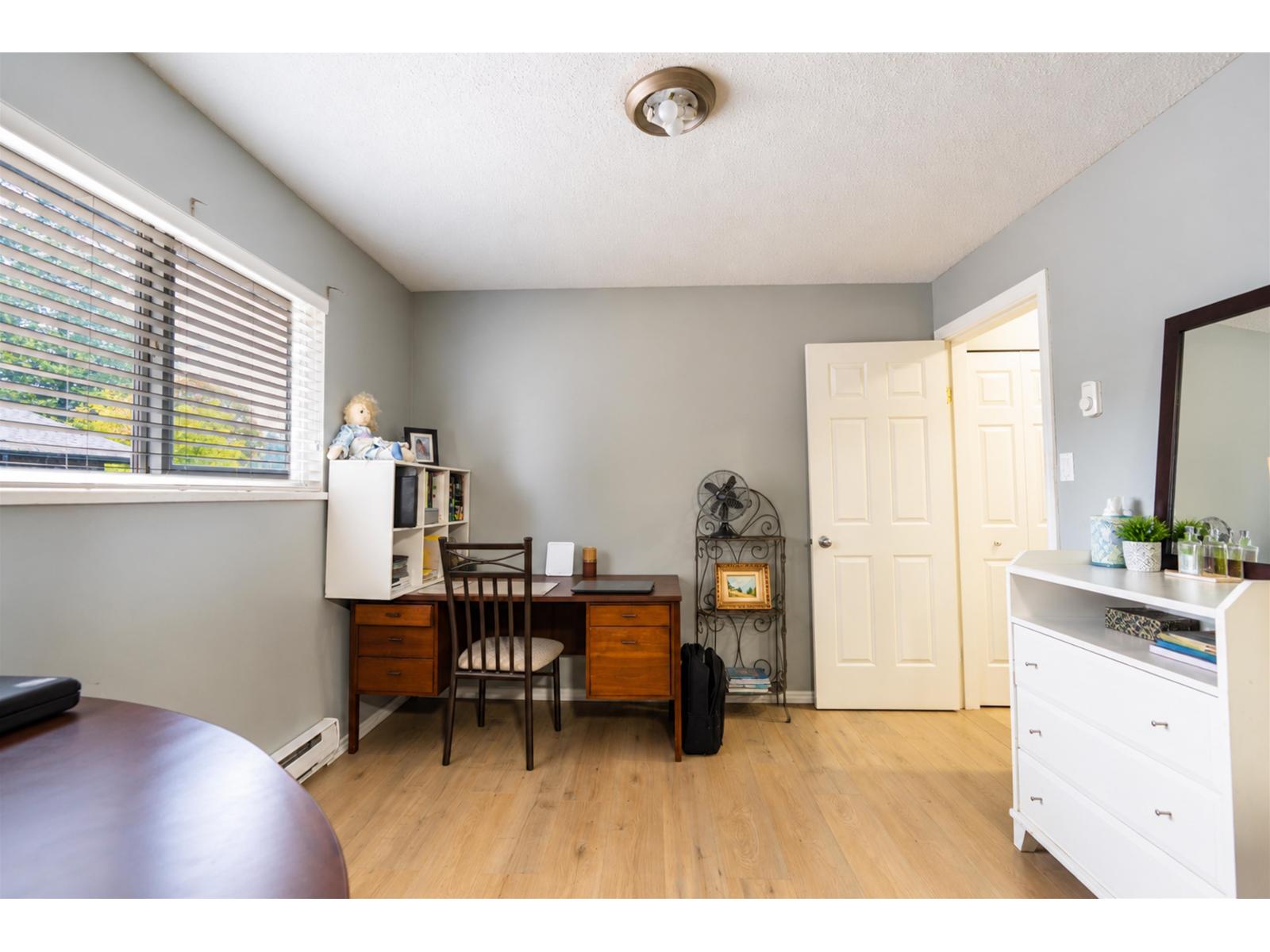 4567 202 Street Property Photo 13