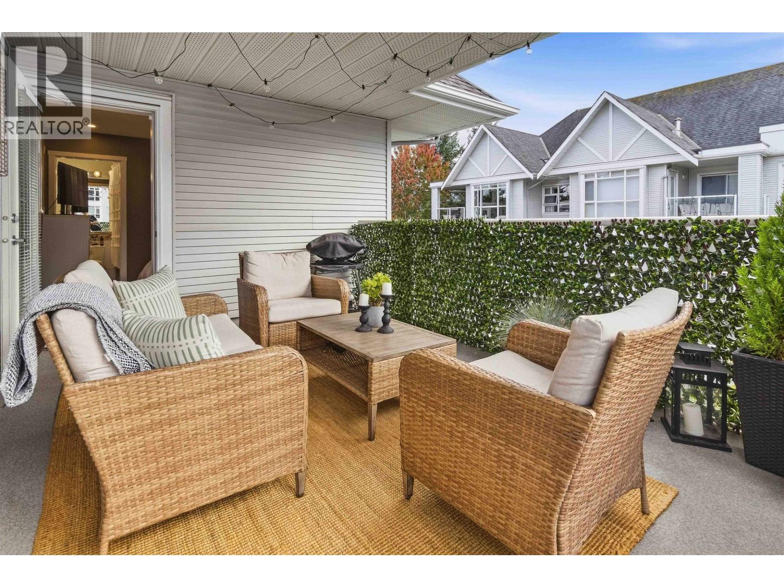401 3142 St Johns Street Property Photo 15