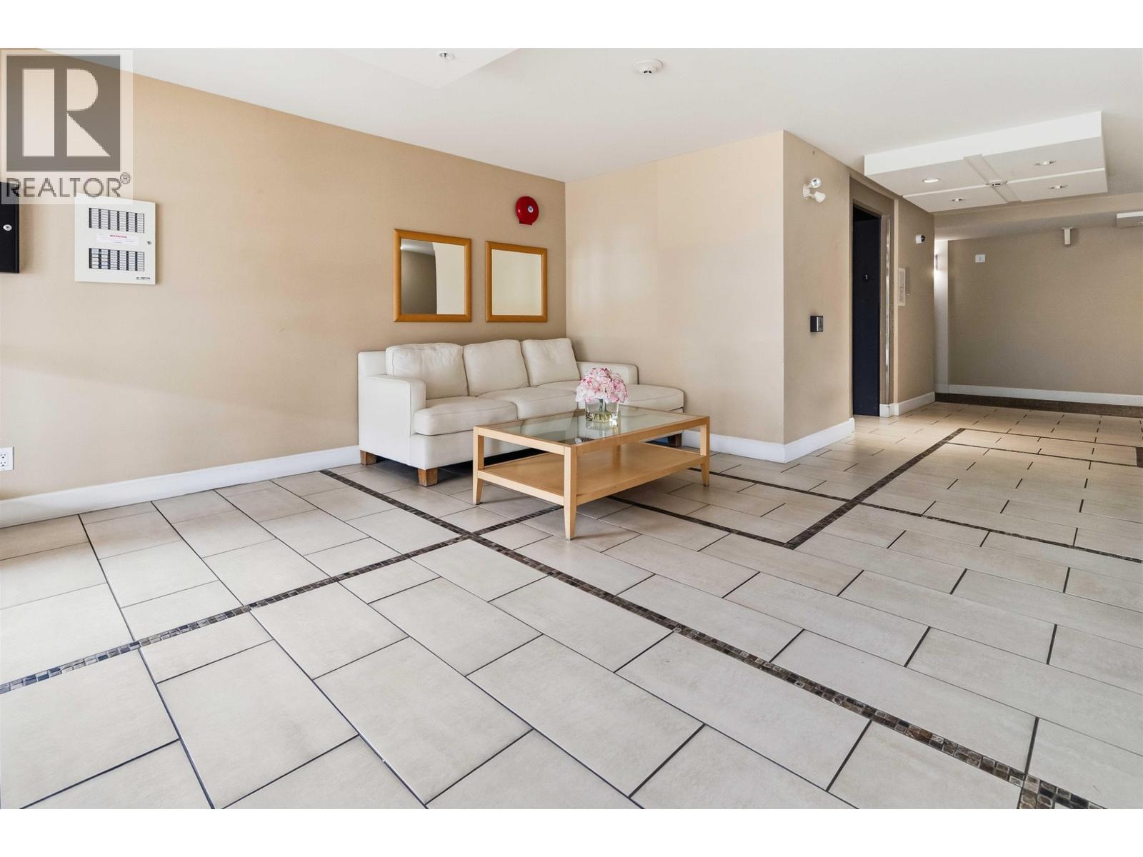 401 3142 St Johns Street Property Photo 26