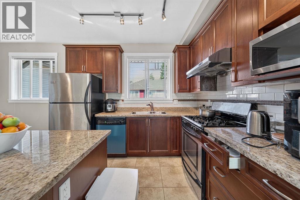 16 11393 Steveston Highway Property Photo 22