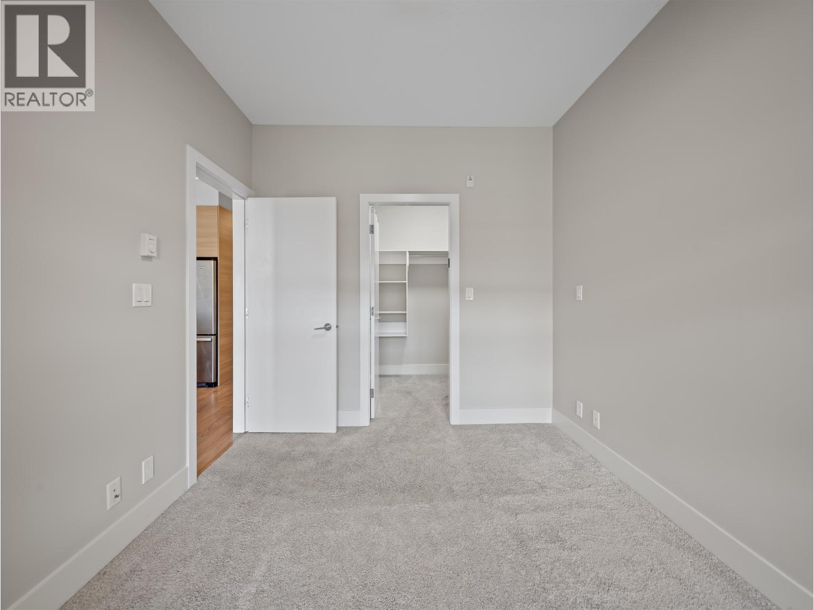 215 3606 Aldercrest Drive Property Photo 19