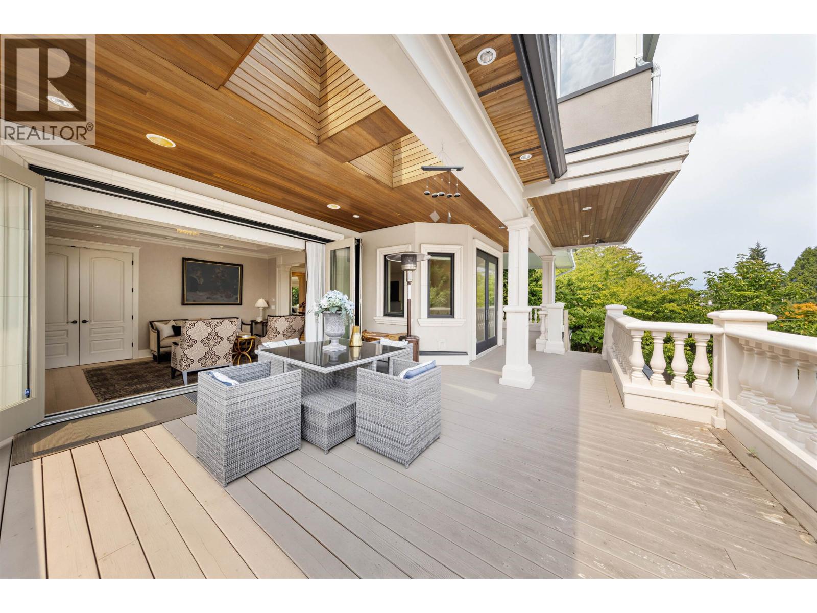 4810 Hudson Street Property Photo 19