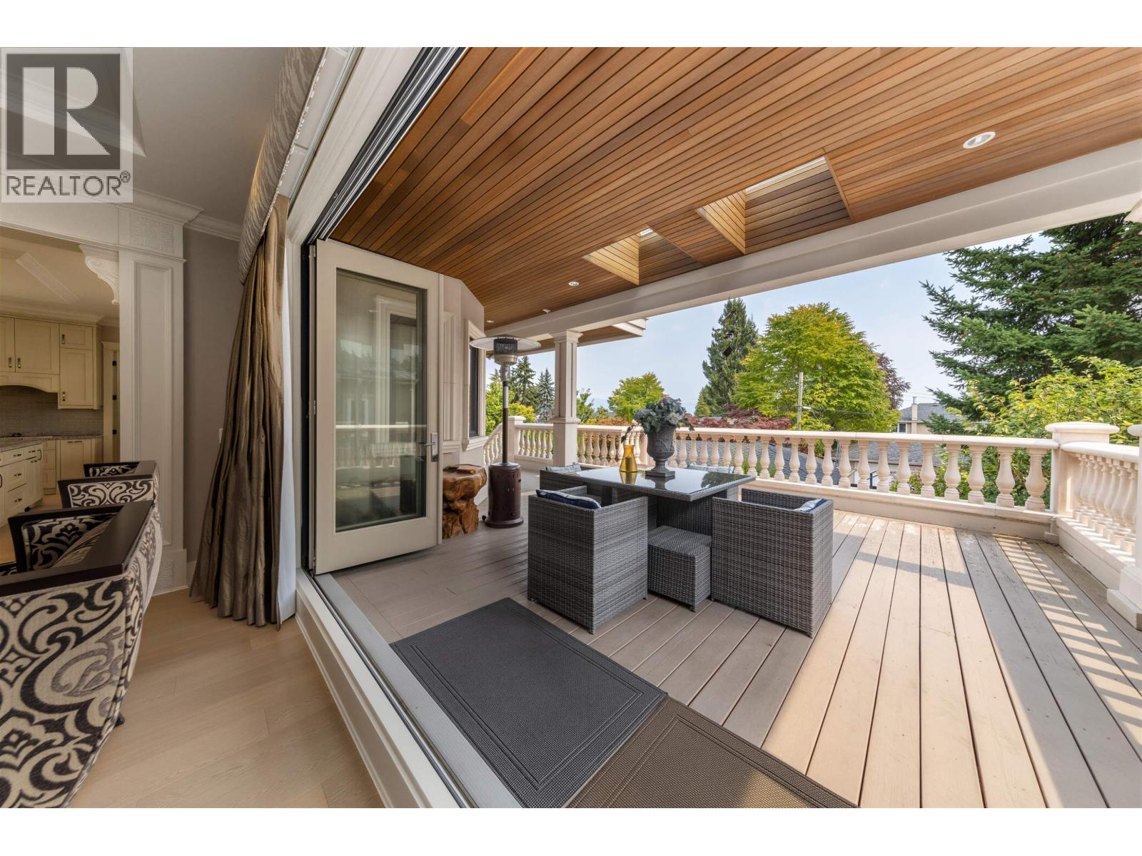 4810 Hudson Street Property Photo 20