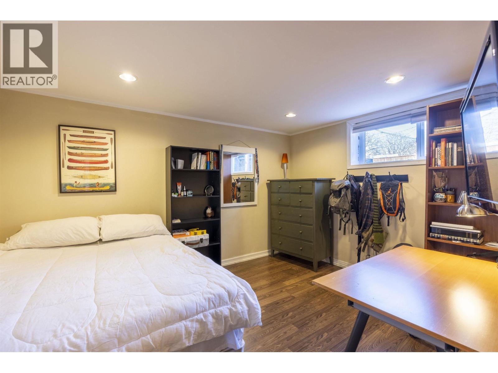 7720 7722 Graham Avenue Property Photo 34