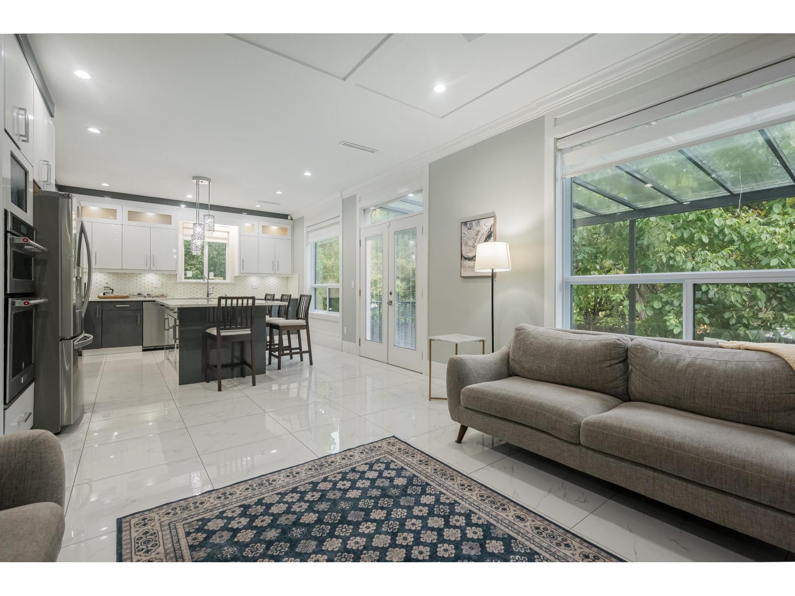 1772 156a Street Property Photo 11