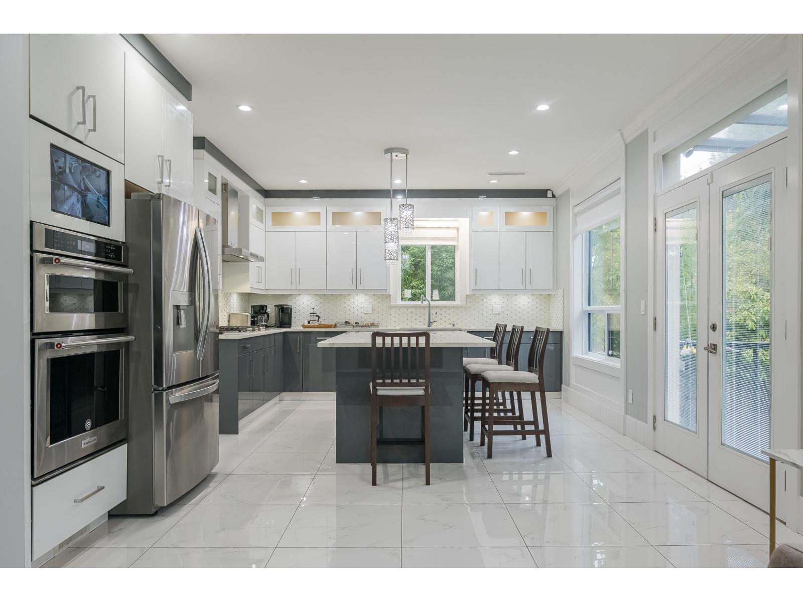 1772 156a Street Property Photo 12