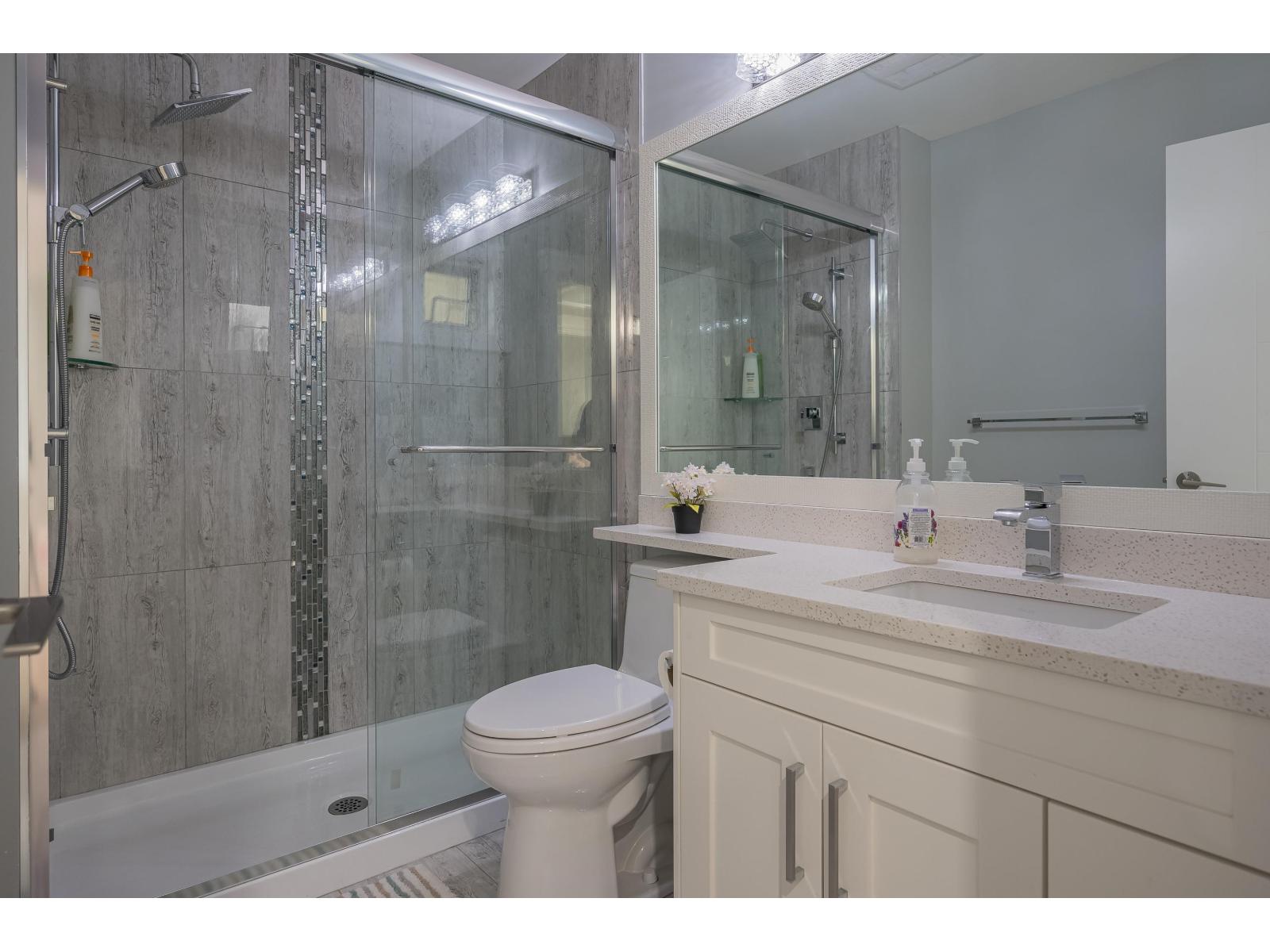 1772 156a Street Property Photo 33
