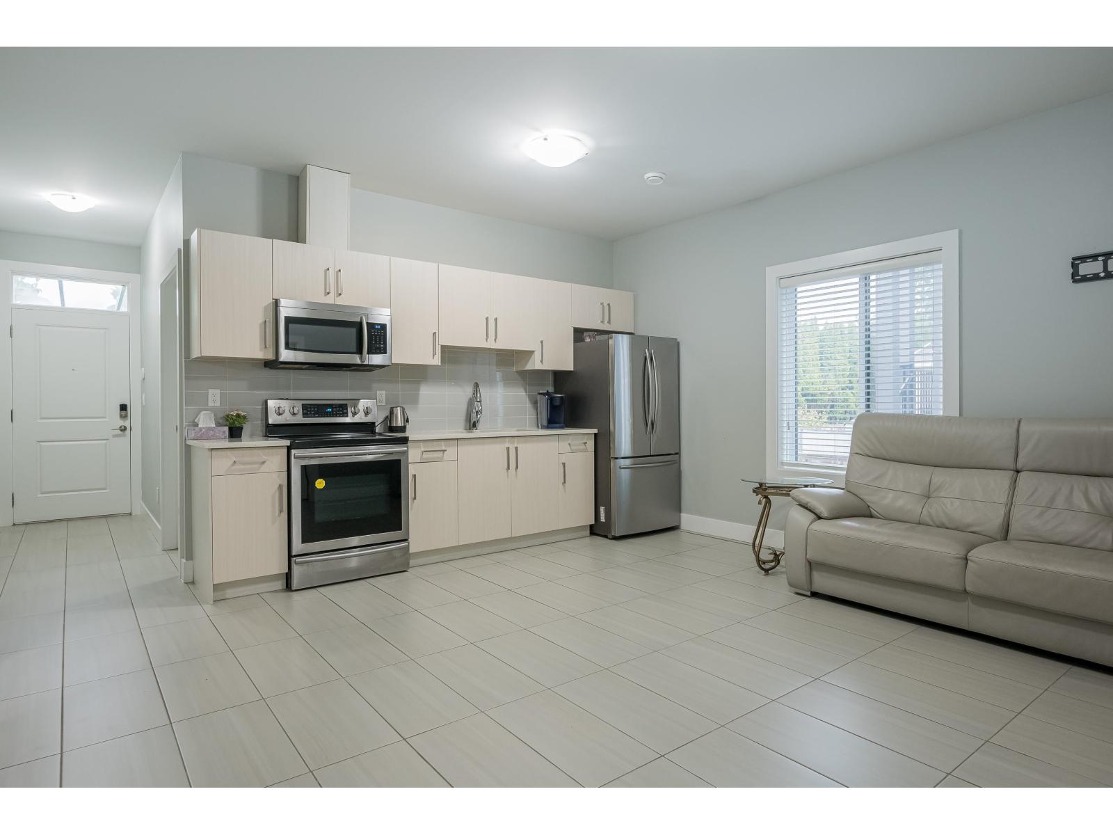 1772 156a Street Property Photo 34