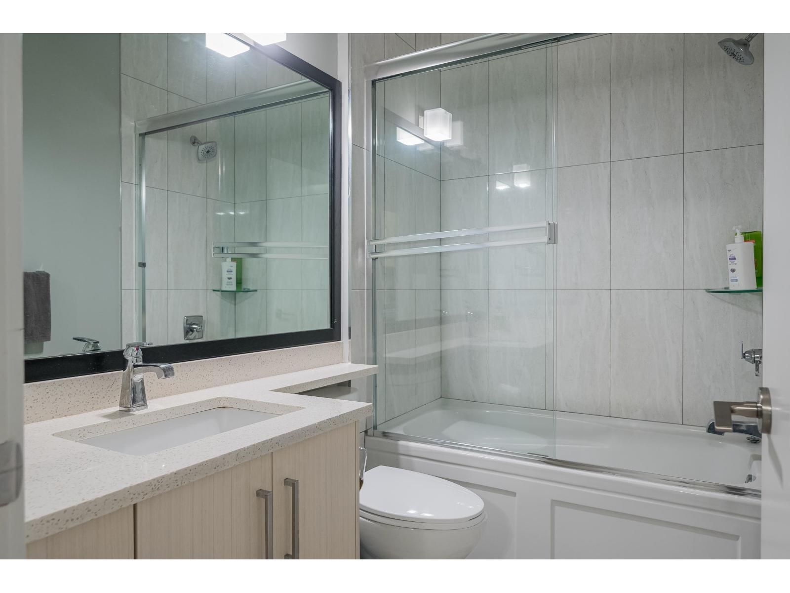 1772 156a Street Property Photo 36