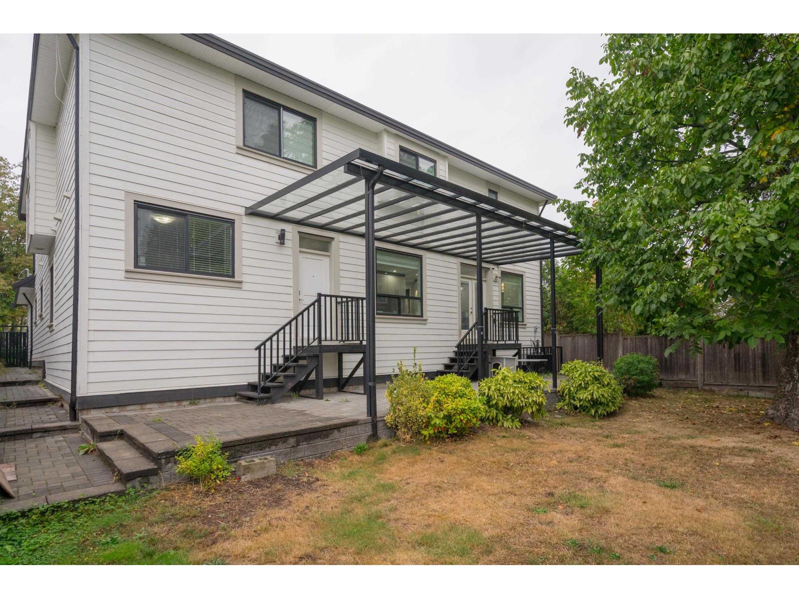 1772 156a Street Property Photo 37