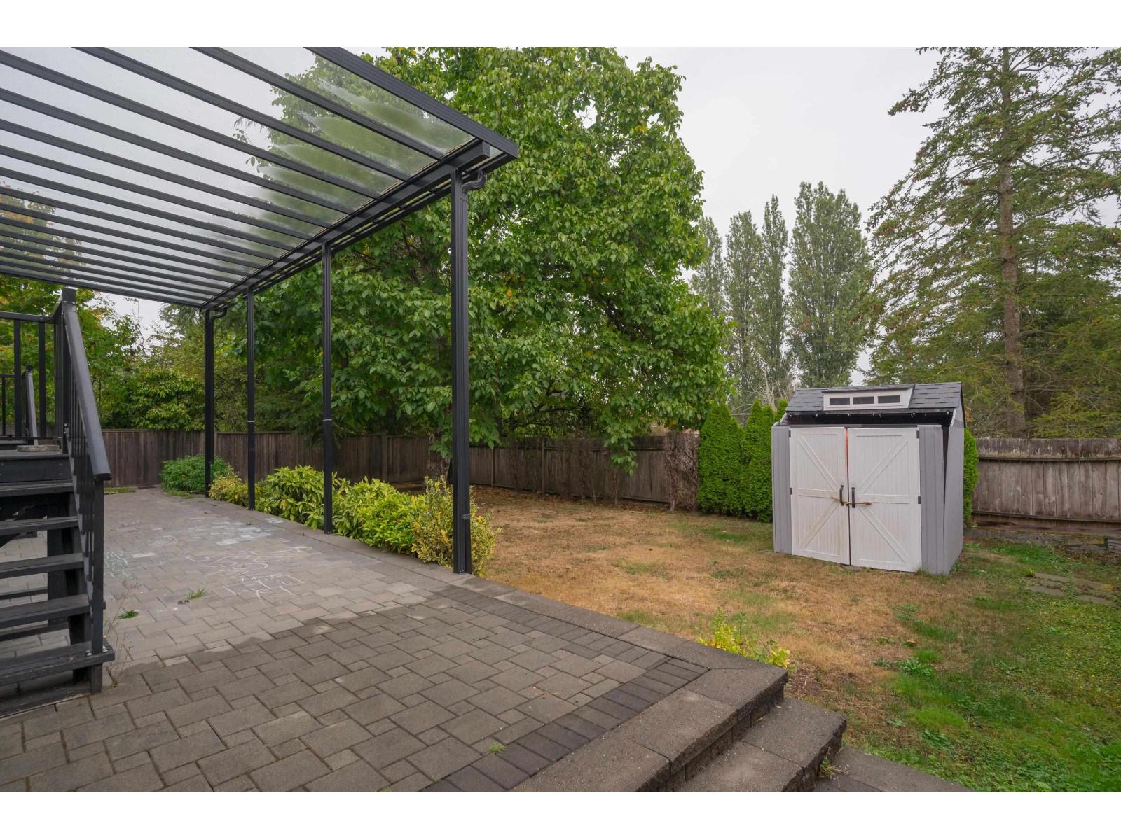 1772 156a Street Property Photo 38