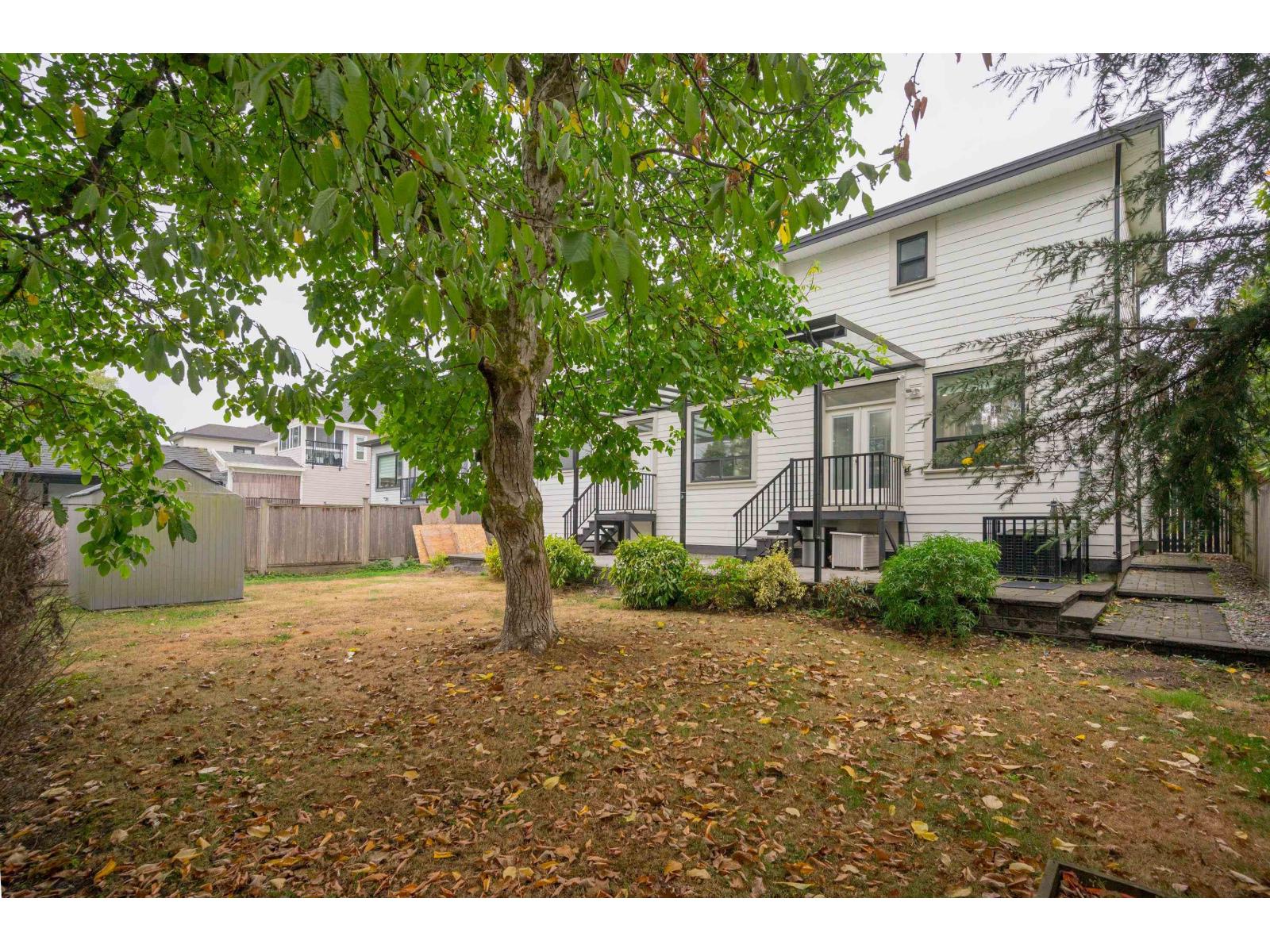 1772 156a Street Property Photo 40