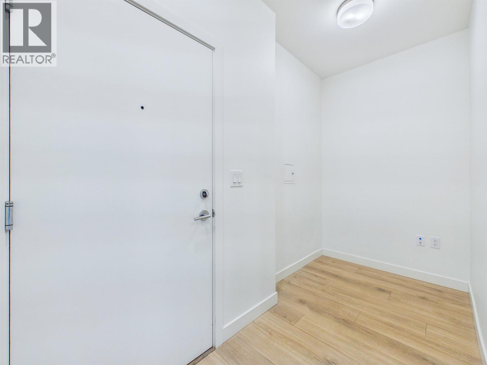 314 7588 16th Street Property Photo 12