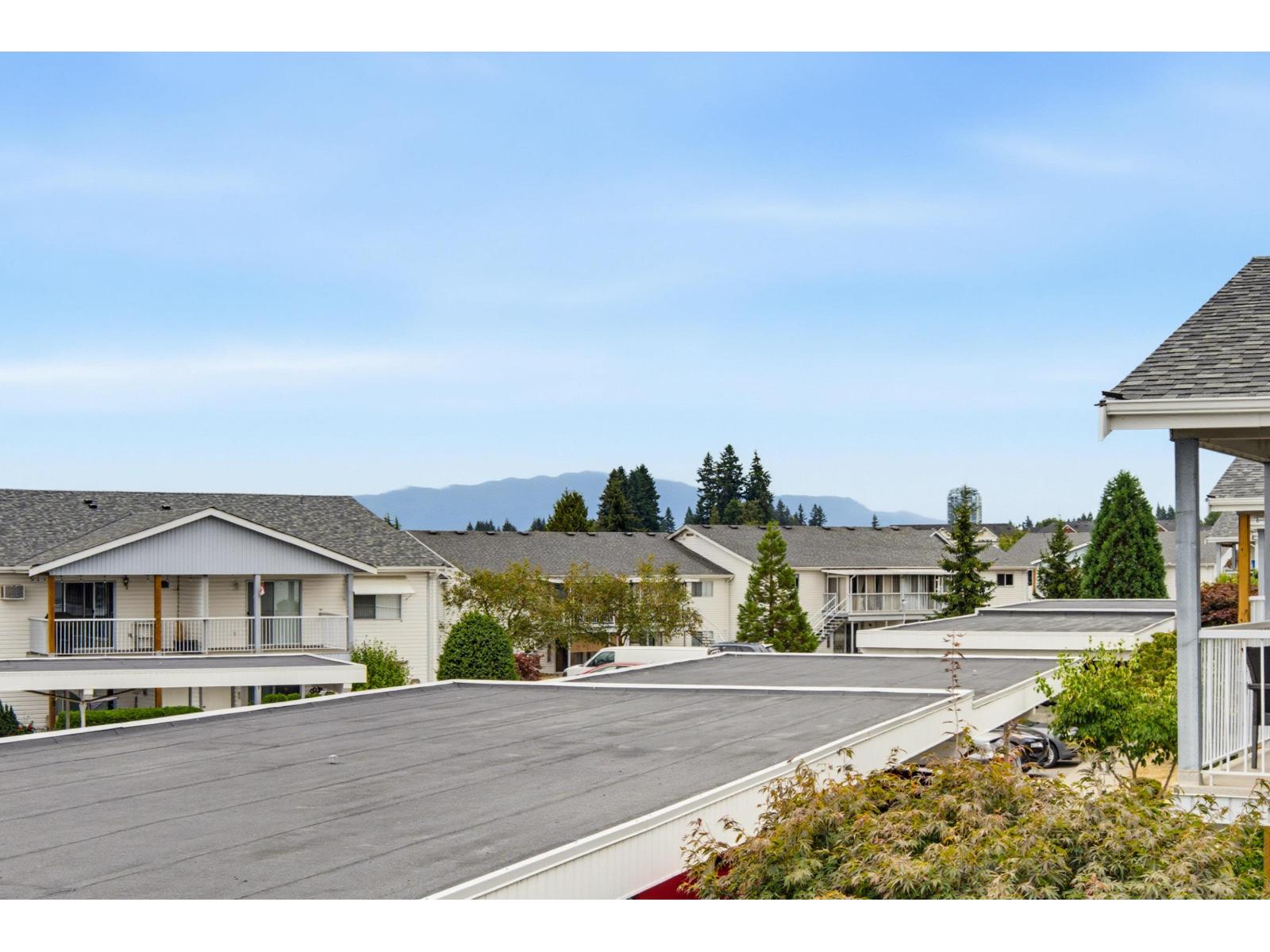 100 32691 Garibaldi Drive Property Photo 16