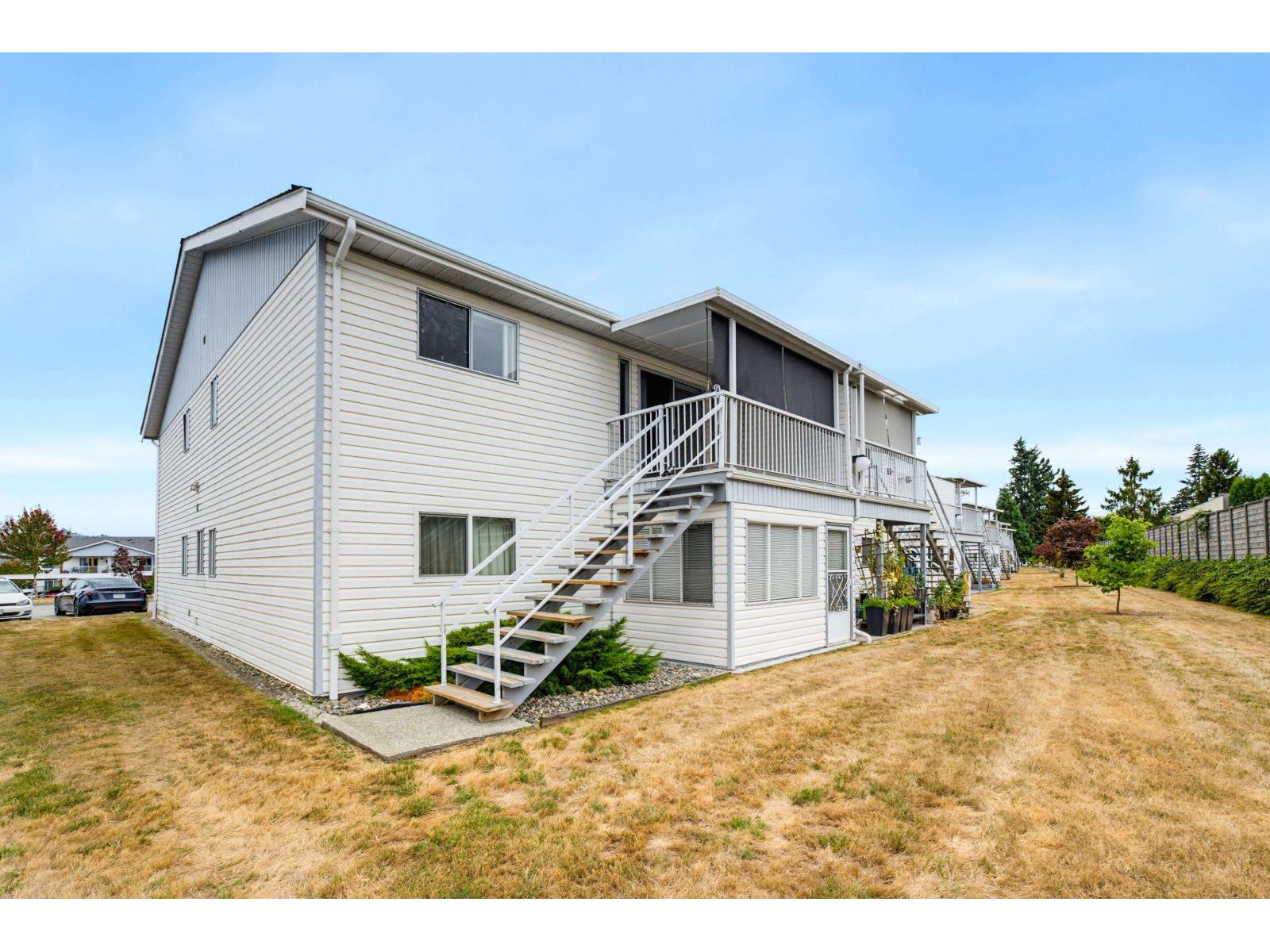 100 32691 Garibaldi Drive Property Photo 27