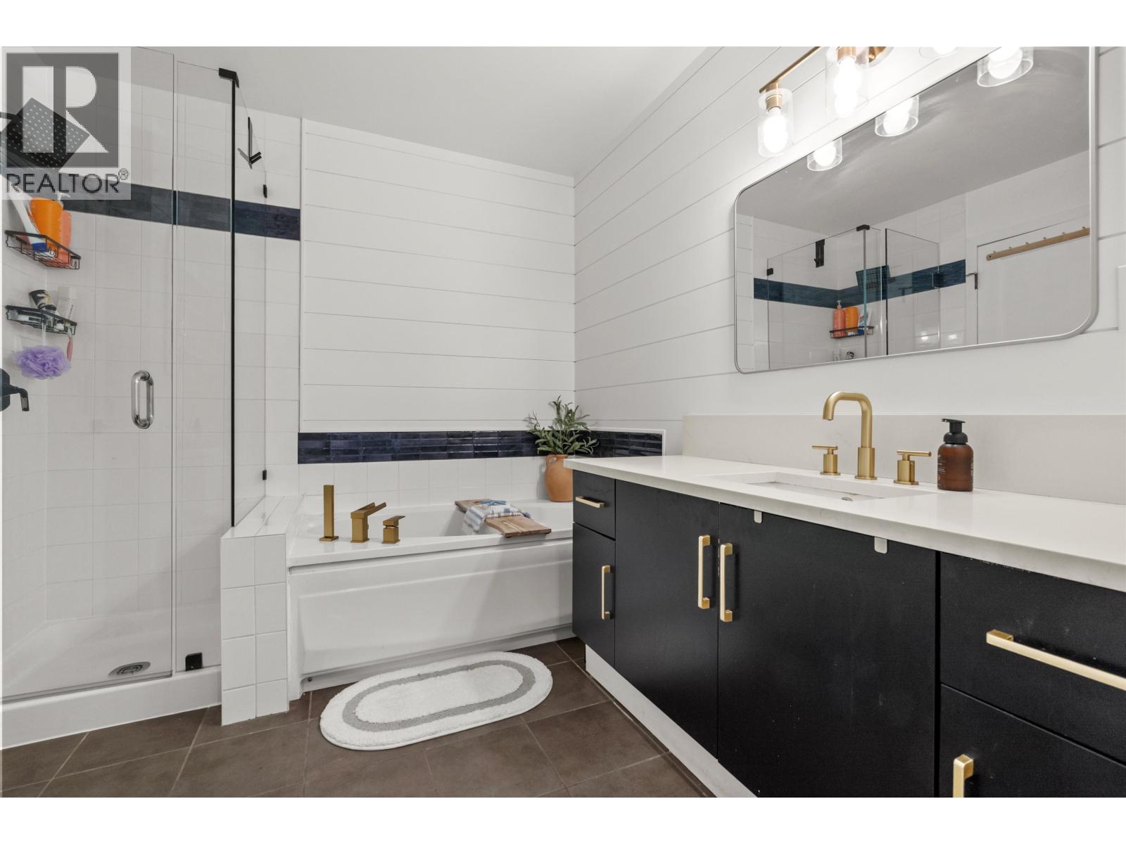 109 1369 56 Street Property Photo 16