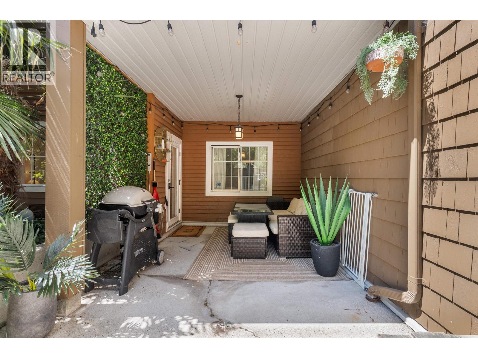109 1369 56 Street Property Photo 22