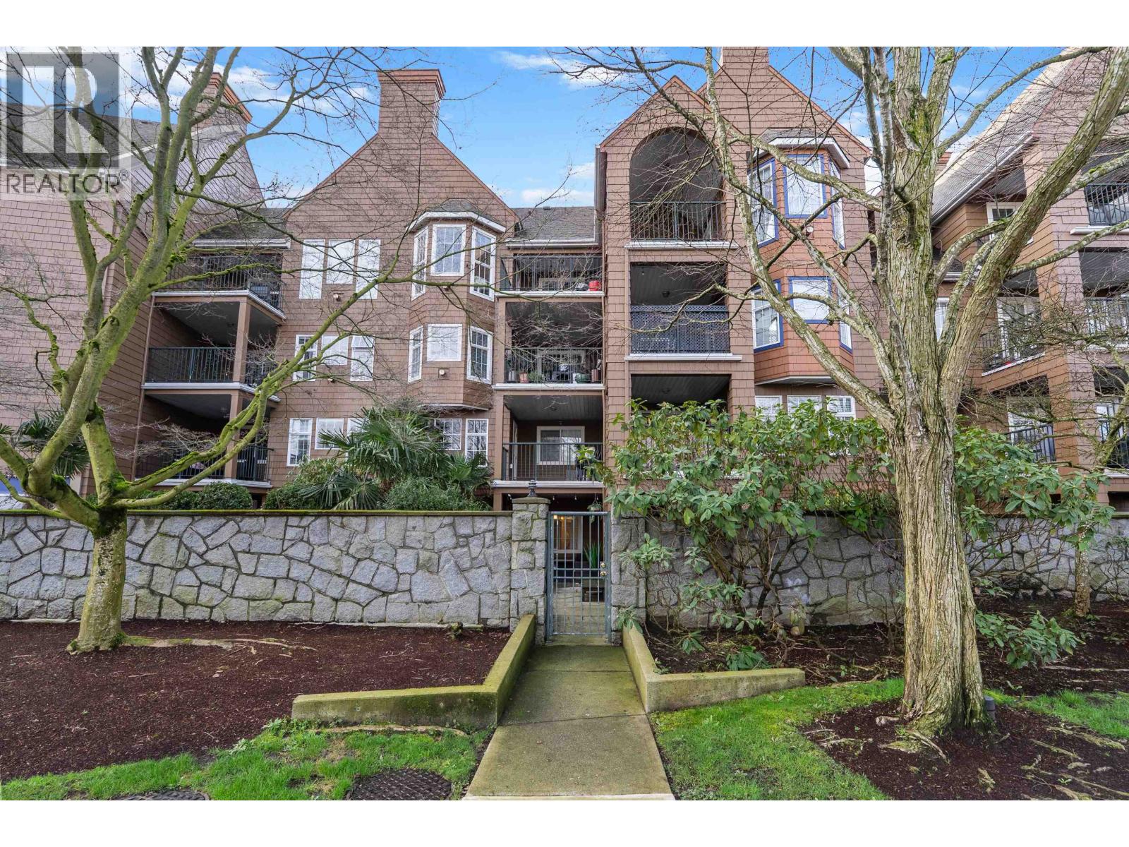 109 1369 56 Street Property Photo 26