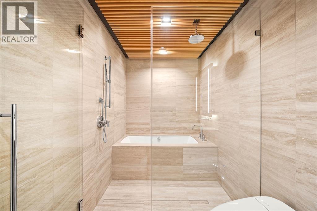 60x 1568 Alberni Street Property Photo 7