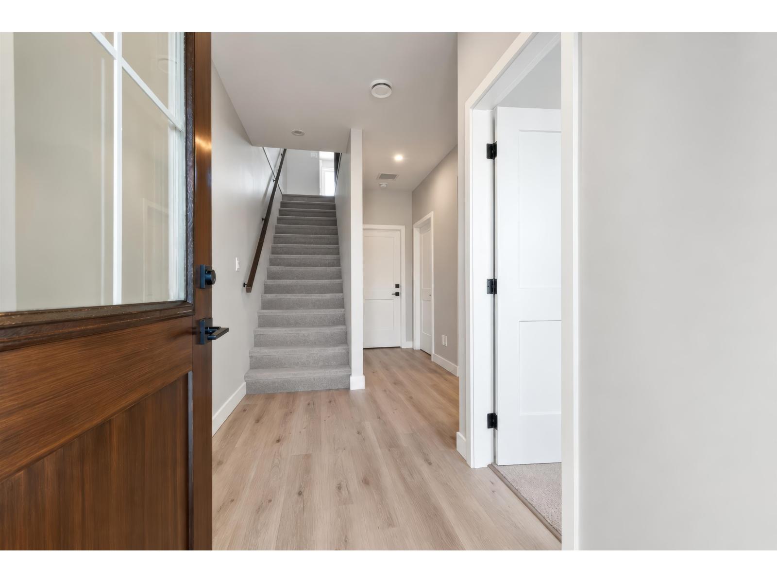 6419 Fern Street Property Photo 2