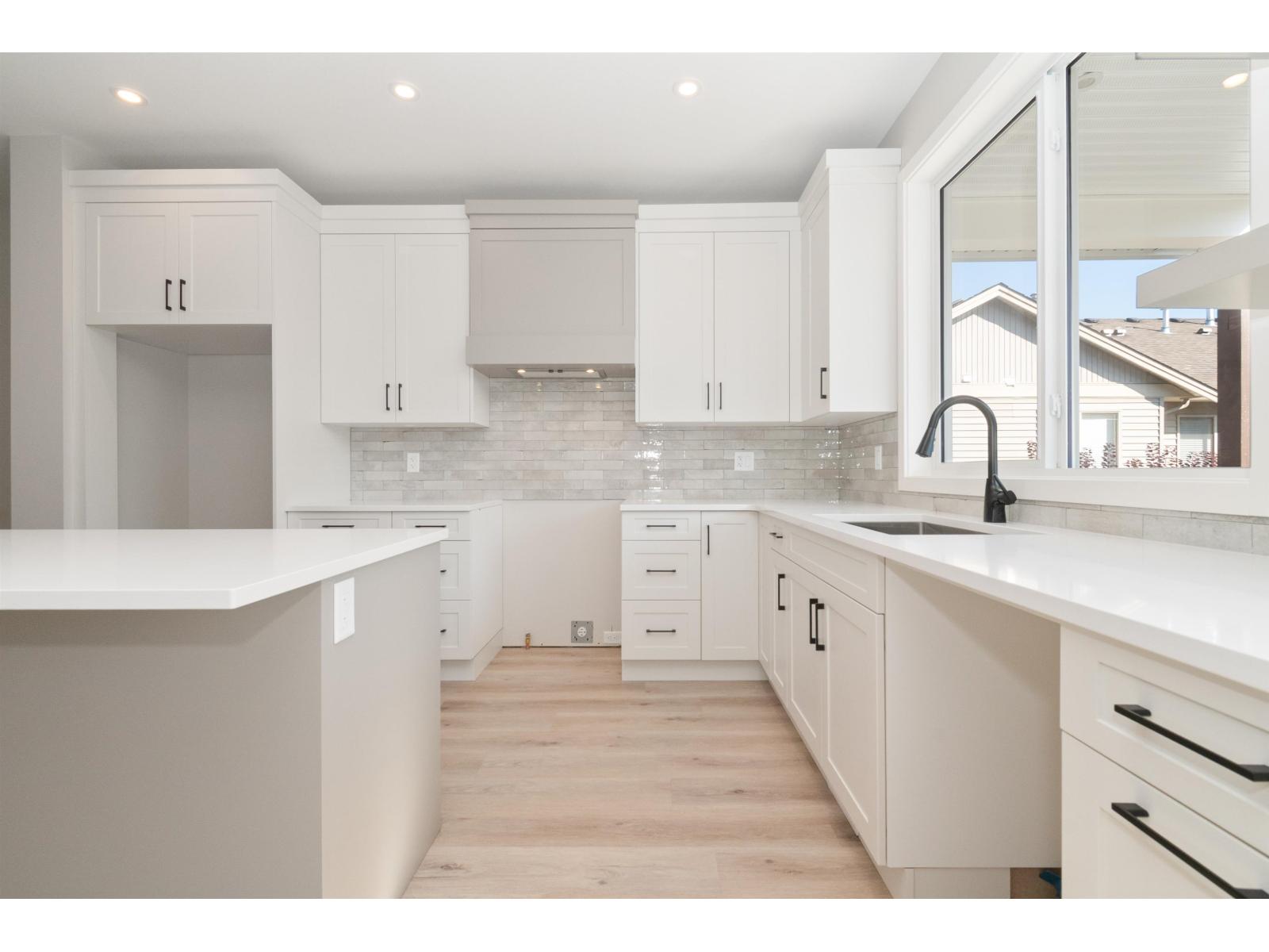 6419 Fern Street Property Photo 13