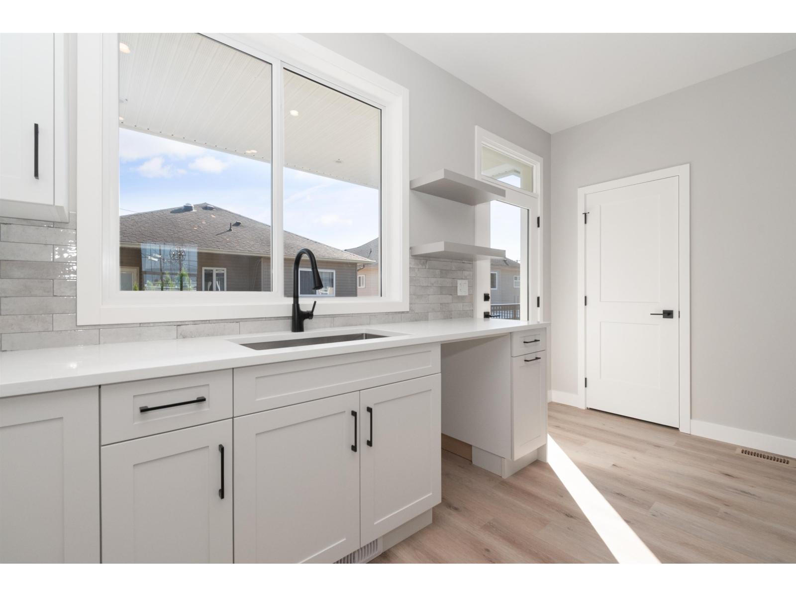 6419 Fern Street Property Photo 14