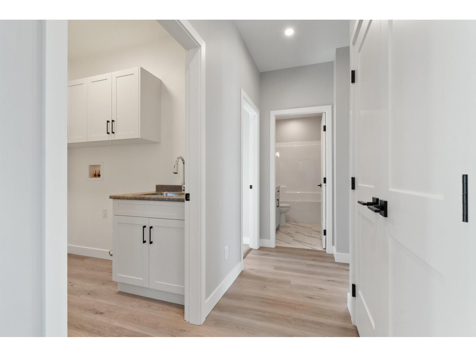 6419 Fern Street Property Photo 17