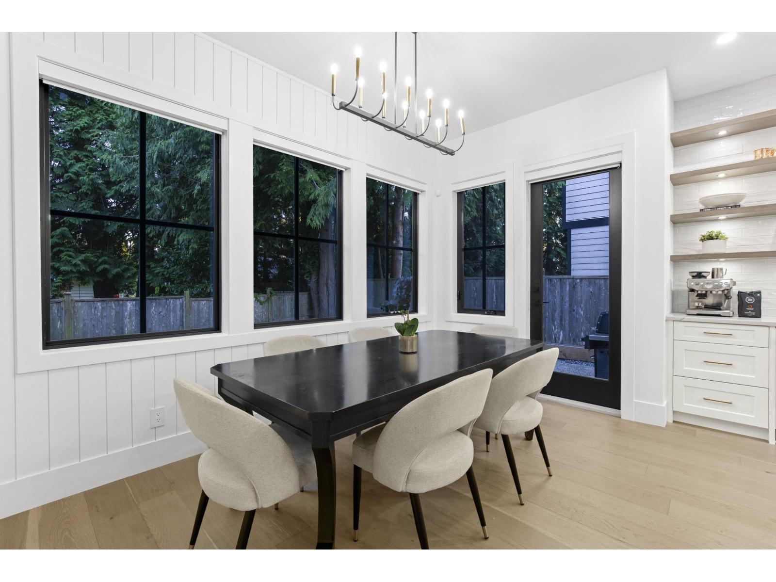 13026 16 Avenue Property Photo 11