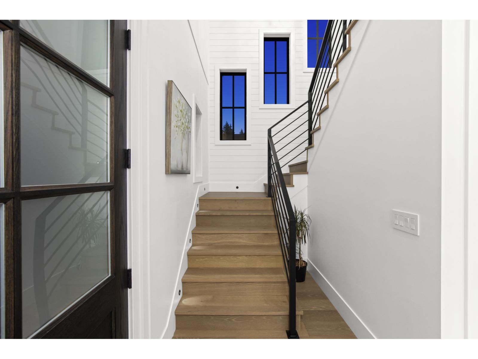 13026 16 Avenue Property Photo 16