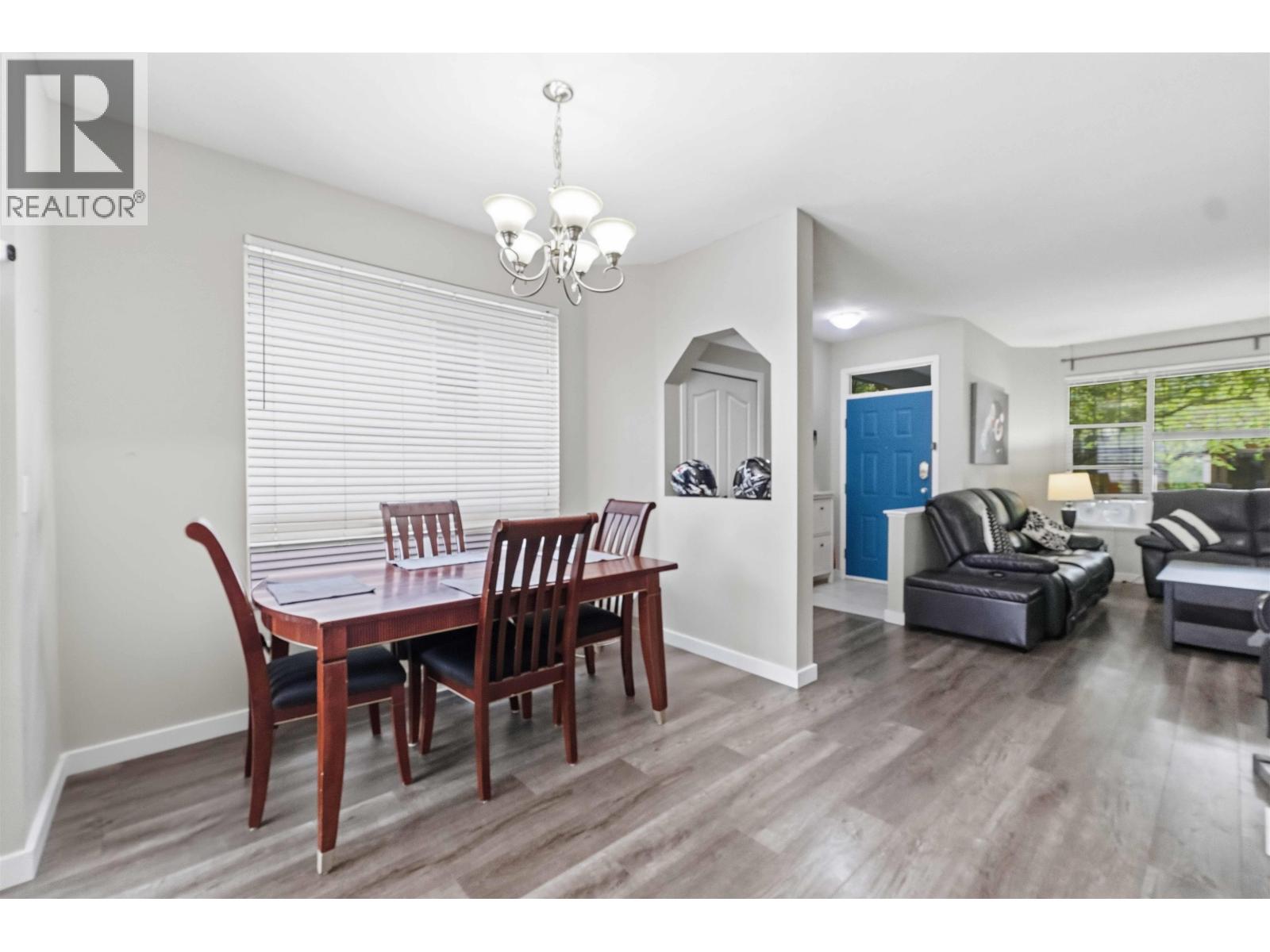 10288 243 Street Property Photo 10