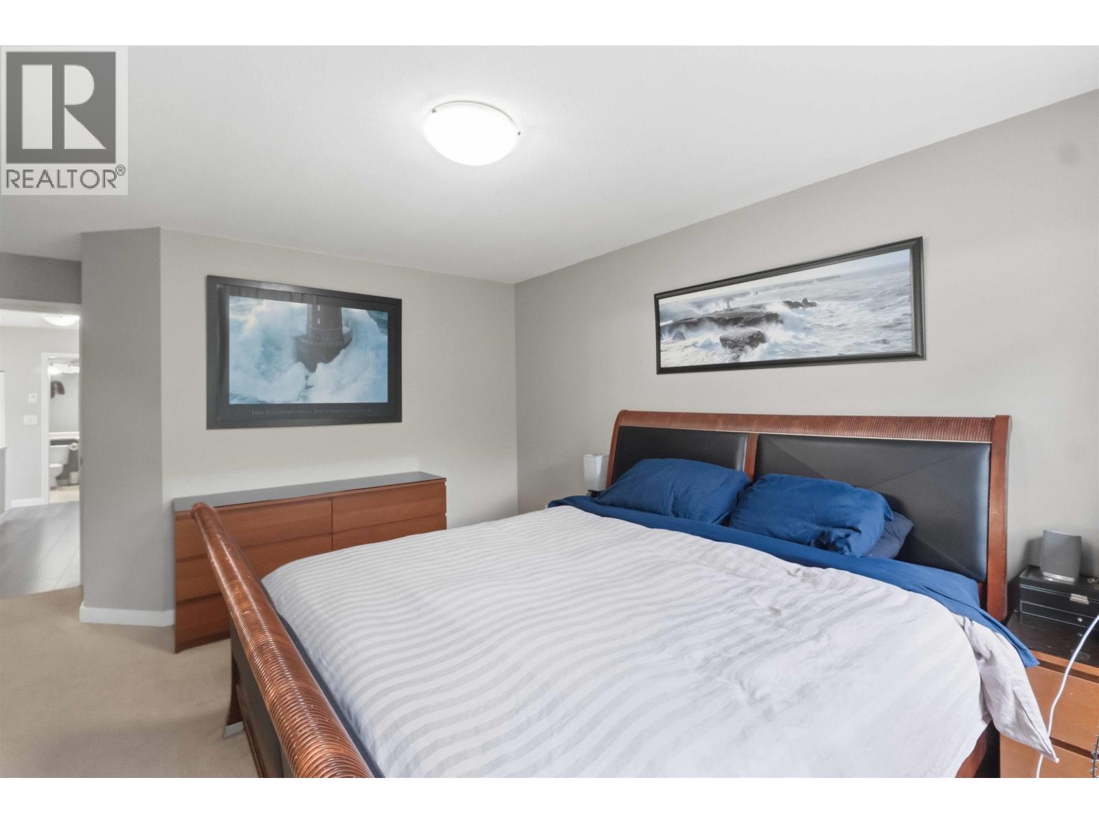 10288 243 Street Property Photo 14
