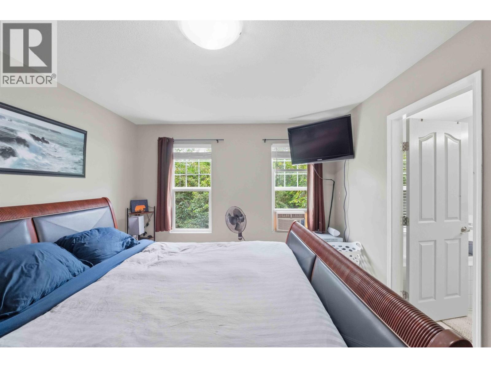 10288 243 Street Property Photo 21