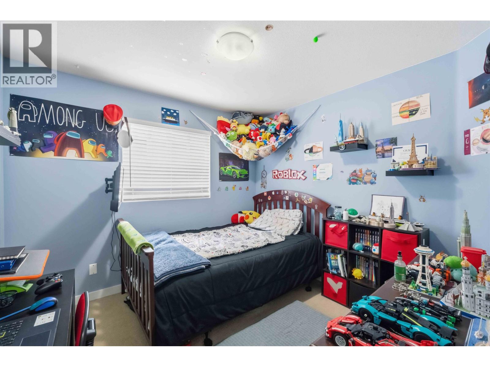 10288 243 Street Property Photo 24