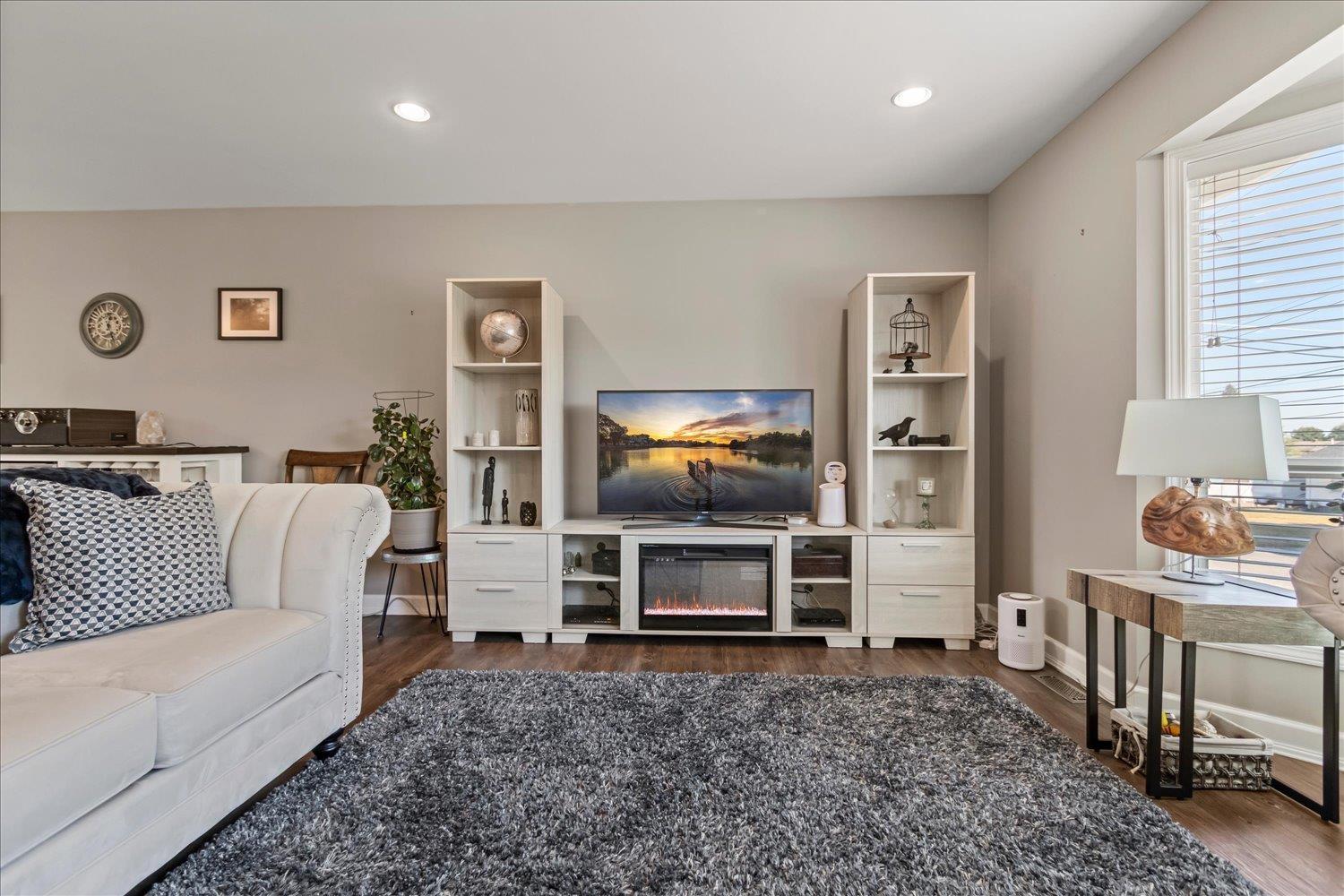 6445 Silverthorne Road Property Photo 11