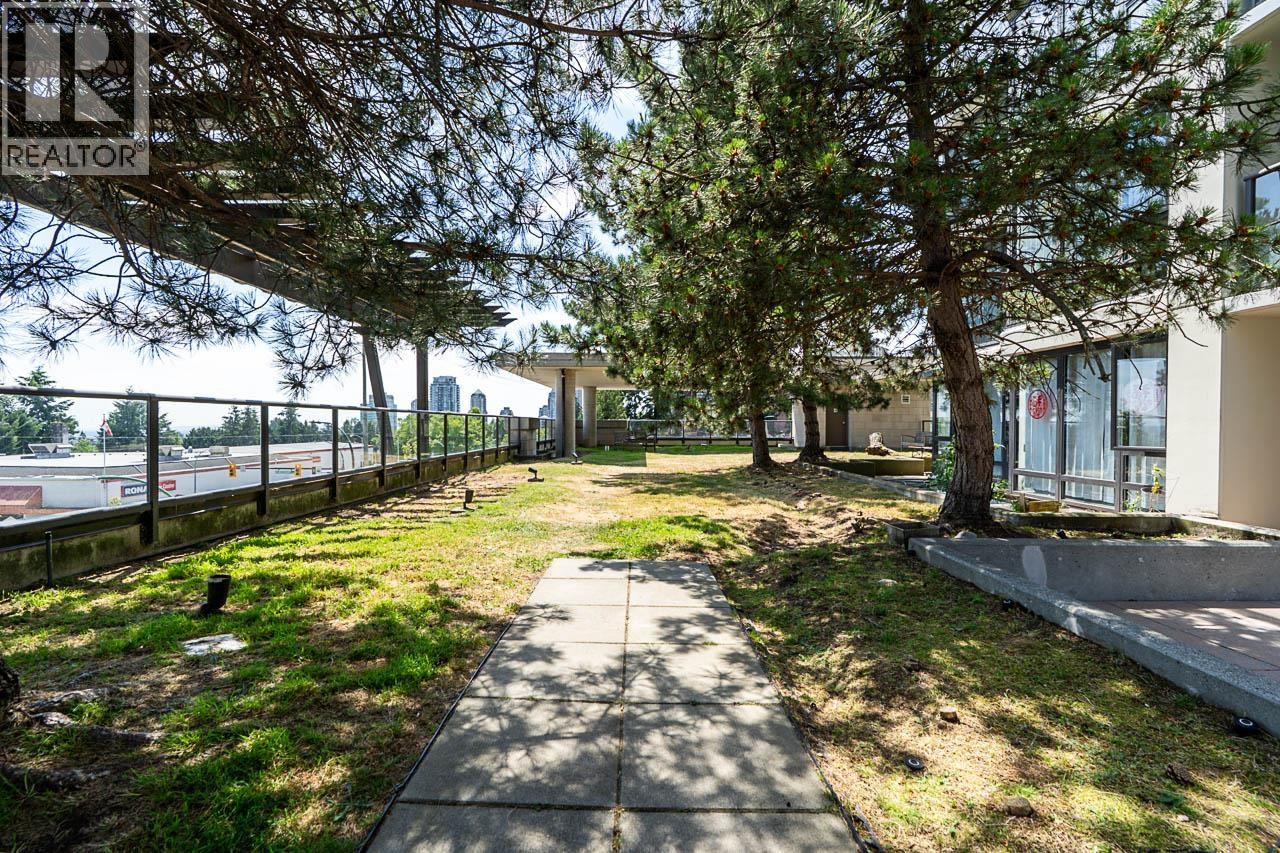 504 7328 Arcola Street Property Photo 34