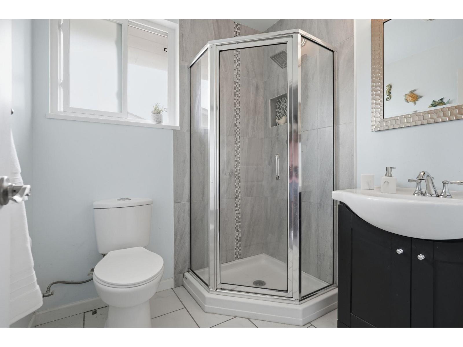 7797 Stamford Place Property Photo 10