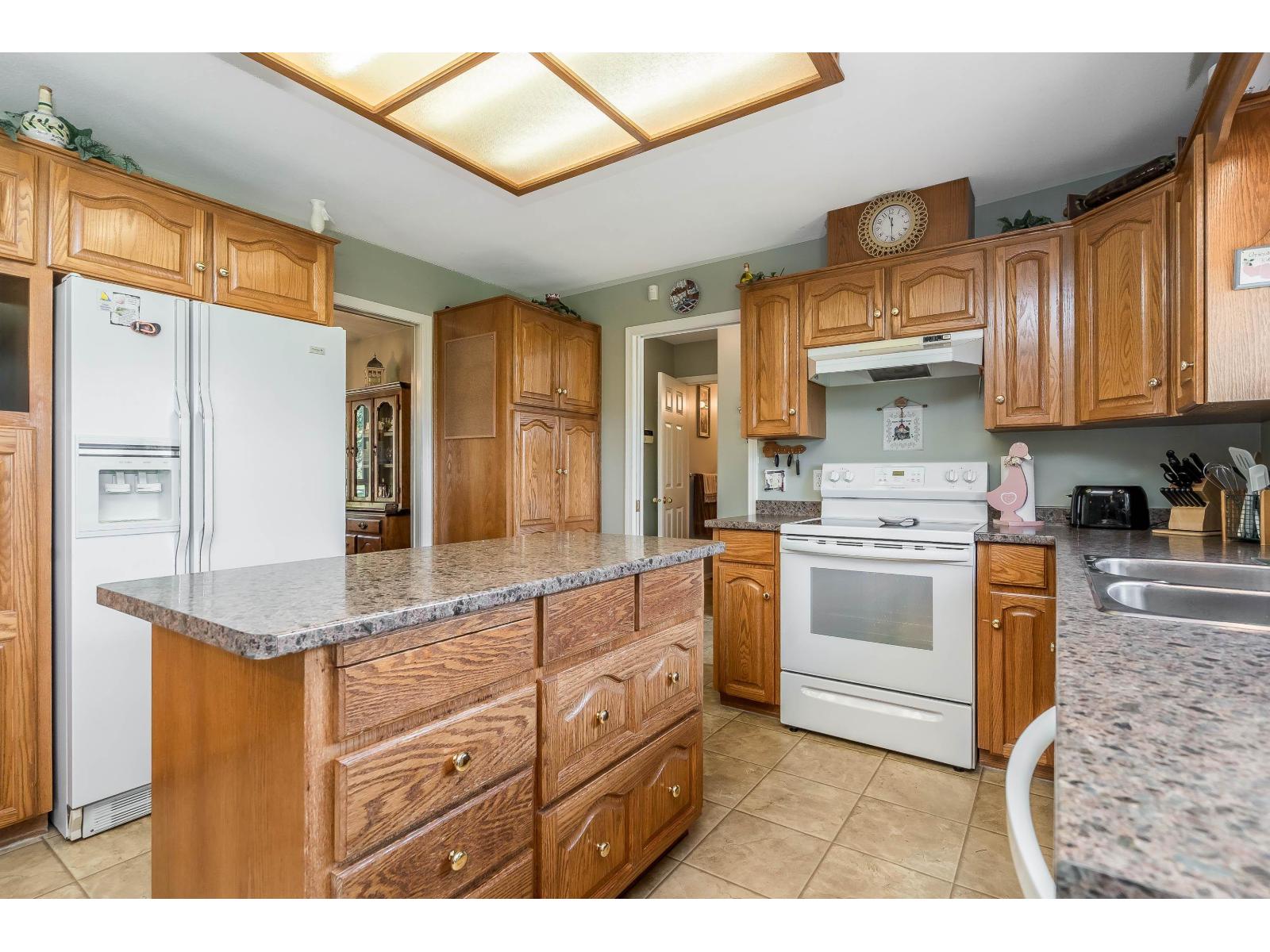 40406 No. 3 Road Property Photo 12